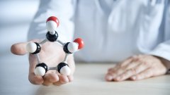 <b>成本解析：影响亲子鉴定费用的诸多因素</b>